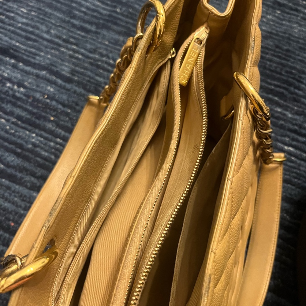 Chanel Tan Quilted Leather Tote Bag - Picture 9 of 16